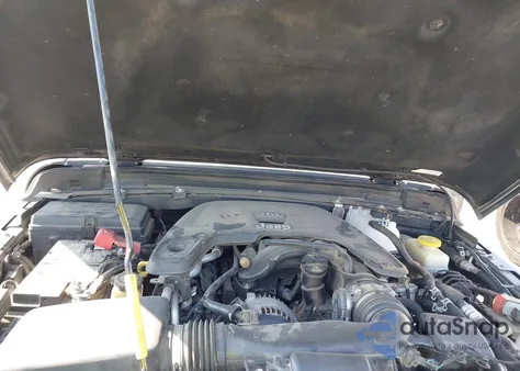 2018 Jeep Wrangler Unlimited Sport S 4X4 from USA, damaged, VIN 1C4HJXDG5JW107866